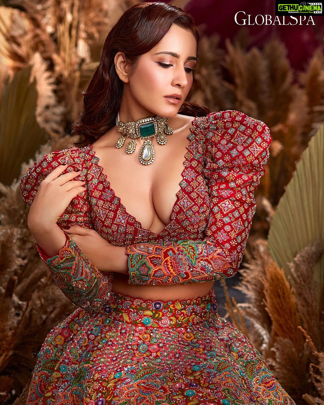 Raashi Khanna Instagram - Red-y for today 🙃♥️ Magazine: @globalspaindia Chief Editor: @parineetasethi Interviewed by: @peoplebazaar Creative Director: @juhi.ali Stylist: @archamehta Photographer: @tejasnerurkarr Company: @greymatterhub_official Assisted by: @rehmanansariofficial Make-up: @makeupbyshefali.s Hair: @zoequiny.hair Lehenga: @mrunalinirao Jewellery: @tvishajewlz Decoration: @shyampandurangbhagat Cinematographer: @chalchitrakar Location: @monochromestudios_ Publicist: @idhyahmedia @sanchitatrivedi Co-ordinated by: @nadiiaamalik