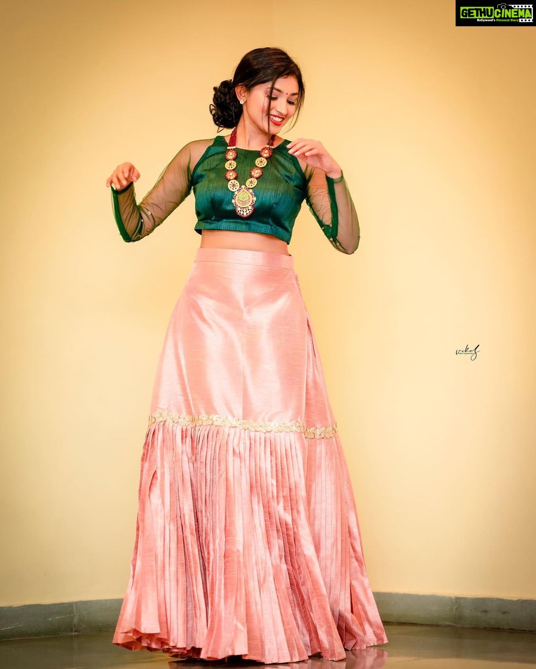 Rachana Inder Instagram - @vikasphotofactory 📸 @rentingstoli 💎 @makeovers_by_shwethagowda 💗