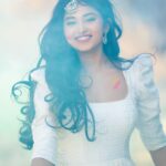 Rachana Inder Instagram - Team💛 @rainbow_photography_official @mousumidebnath9006 @deepikamakeupandhair @artistry_by_pushpa @thesparklesstudio ♥️
