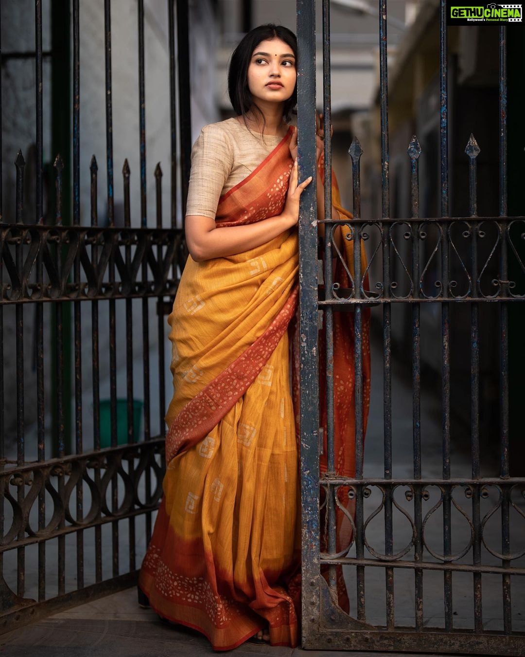 Rachana Inder Instagram - @rachana.inder #sonyalpha #sonyalphain #sonyalphaindia #sonyindia #sonyphotography #portraitphotography #portrait #portrait_vision #portrait_perfection #portrait_shots #portraiture #portrait_ig #portrait_society #kannada #kannadaactress #kannadasongs #kannadamovies #sandalwoodactress #sandalwood_official #sandalwoodmovies #godox #kannadathi #kannadati #godoxlighting #godoxlightingsystem #godoxad200 #godoxad300pro #zeiss #fujifeed #godoxusergroup Bangalore, India