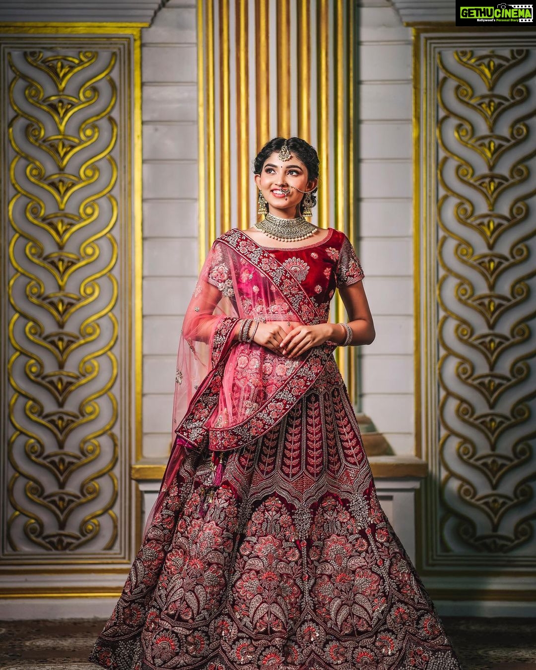 Rachana Inder Instagram - So in love with this outfit Contact @the_.elegant_lady_ for more pretty designs