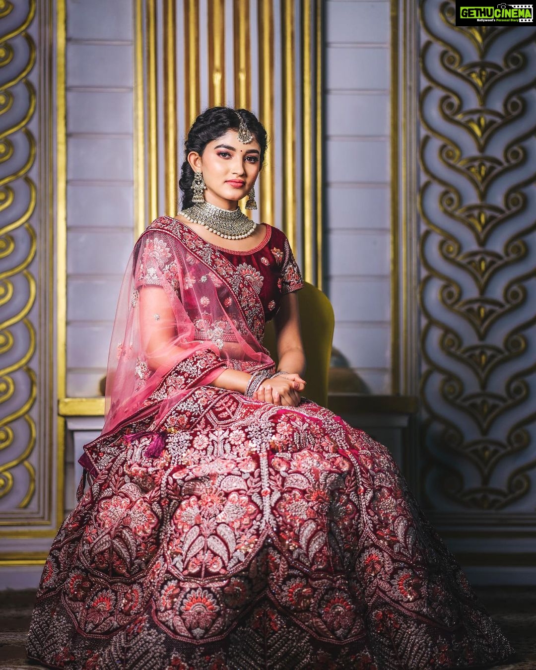 Rachana Inder Instagram - So in love with this outfit Contact @the_.elegant_lady_ for more pretty designs