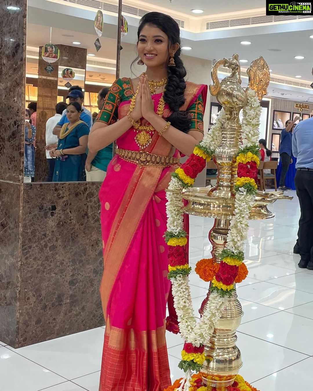 Rachana Inder Instagram - @joyalukkas Davangere 💕