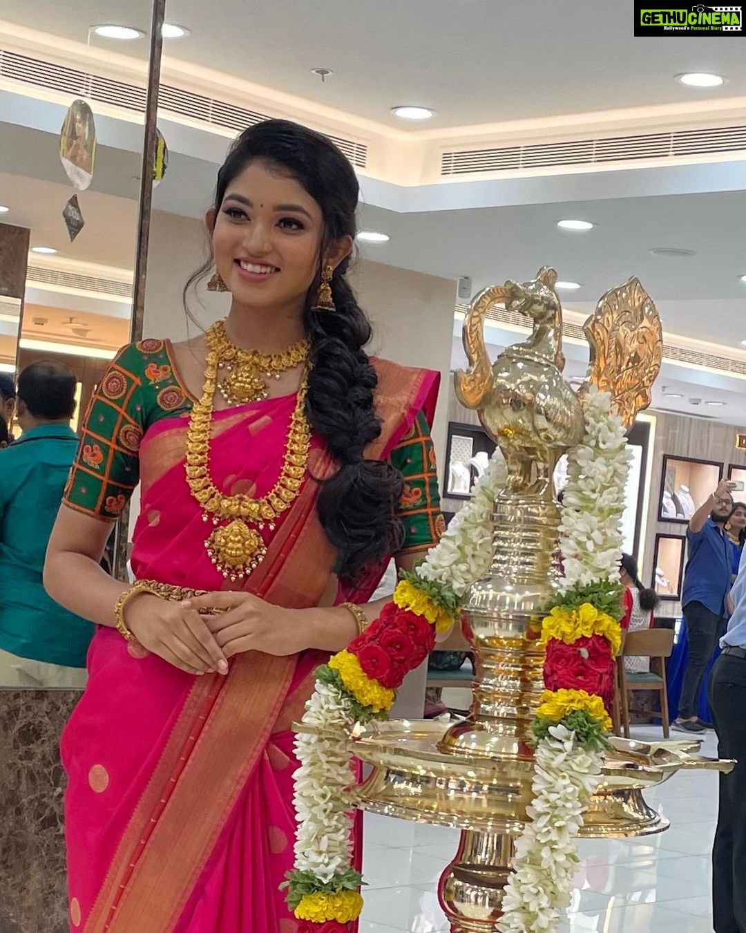 Rachana Inder Instagram - @joyalukkas Davangere 💕