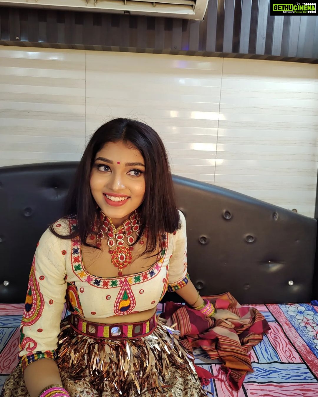 Rachana Inder Instagram - #yuvadasara wearing @laxmikrishnaofficial 🫶 ...the wait was loong Mysore, Karnataka