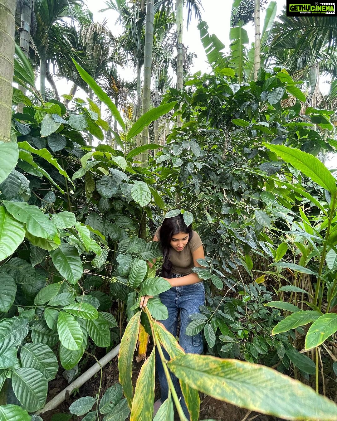 Rachana Inder Instagram - If Tomb Raider was a real person…. . . it would definitely not be me (6-9)
