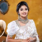 Rachana Inder Instagram - Here are some of my favourite traditional looks since last September, which are yours?