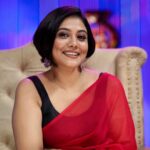 Rachana Narayanankutty Instagram - No…. I DON’T HAVE A DIMPLE!!! 🫣🤷🏻‍♀️🫢😬 MUA @amal_ajithkumar #rachananarayanankutty #funsuponatime Cochin, Kerala