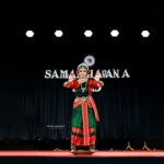 Rachana Narayanankutty Instagram - Kuchipudi Nattuvamela by @rachananarayanankutty ♥️💫 Location : Samabhavana Fest, RLV College of Fine Arts, Tripunithura Captured by : @aanand_narayan Retouch : @adarsh.k.s @indian_classical_dancers_2021 @bhavaragam @dancephotography____ @kerala_classical_dance @chilanga___lover #rachananarayanankutty #kuchipudi #classicaldance #dancersoninstagram #dancelover #dancephotography #indianart #artistsoninstagram #dancer #actress #mollywood #malayali RLV College of Music and Fine Arts