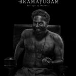 Rachana Narayanankutty Instagram - Mammootty - The Master of Camouflage in Aesthetics! ഒരു Cinematic Maestro യുടെ evolution... ആ evolution ഇപ്രകാരം ഉയർന്ന രീതിയിൽ മറ്റൊരു നടനിൽ കാണാൻ സാധിച്ചിട്ടുണ്ടോ എന്നു സംശയമാണ്. കുട്ടിക്കാലം മുതൽ കണ്ടിട്ടുള്ള മമ്മൂട്ടി ചിത്രങ്ങളുടെ ഓർമ്മകളിലൂടെ സഞ്ചരിച്ചു ഇന്നിവിടെ ആലോചിച്ചു നിൽക്കുമ്പോൾ, കഴിവിന്റെ അതിരുകളെ കാലാനുസൃതമായും, ക്രമാനുഗതവുമായും ഭേദിച്ചു കൊണ്ട്, ആ നടൻ തന്റെ കലയോട് കാണിച്ചുപോരുന്ന സമർപ്പണത്തെ ആണ് ആദ്യം കാണാൻ കഴിയുന്നത്. ഏറ്റെടുക്കുന്ന ഓരോ കഥാപാത്രങ്ങളിലും, അദ്ദേഹം ഒരു chameleon നെ പോലെ രൂപാന്തരപ്പെട്ട്, അതിനെ ആഴവും ആധികാരികതയും ഉള്ളതാക്കി മാറ്റുന്നു- The Master of Camouflage! The Master of Camouflage in the field of Aesthetics ! അഭിനയലോകത്തിന്റെ നെറുകയിൽ അൻപതിലേറെ വർഷങ്ങളായി ഇന്നും “The Big M” ആയി അദ്ദേഹം നിലനിൽക്കുന്നത്, തന്റെ കലയോടുള്ള അദ്ദേഹത്തിന്റെ അകമഴിഞ്ഞ ബഹുമാനവും പ്രതിബദ്ധതയും കൊണ്ടു മാത്രമാണ്. മമ്മൂട്ടി എന്ന അഭിനേതാവിന്റെ ക്രമാനുഗതമായ ഈ മുന്നേറ്റം, എന്നെപോലെ ഉത്സാഹികളായ, ഒരുപാടൊരുപാട് സഹൃദയരായ കാണികളുടെ ഉദയത്തിനും കാരണമാണ് എന്നുള്ളത് തന്നെയാണ്, ഒരു കലാകാരൻ എന്ന നിലയിൽ അദ്ദേഹം ചെയ്തുകൊണ്ടിരിക്കുന്ന കർമ്മത്തിന്റെ ധർമ്മം. ഇനിയും ഈ കർമ്മം തുടർന്ന് കൊണ്ടുപോകാൻ അദ്ദേഹത്തിന് അനുഗ്രഹങ്ങൾ ഉണ്ടാകട്ടെ എന്നു ആത്മാർത്ഥതയോടെ...പ്രാർത്ഥനാപൂർവ്വം ഈ പിറന്നാൾ ദിനത്തിൽ ആശംസിക്കുന്നു. കുറിപ്പ് : ഏതൊരു മലയാളിയെ പോലെ ഞാനും ഏറെ ആരാധിക്കുന്ന ഒരു അഭിനേതാവാണ് ശ്രീ മമ്മൂട്ടി. അദ്ദേഹം അഭിനയിച്ച ഒട്ടേറെ സിനിമകൾ ചെറുപ്പം തൊട്ടേ കണ്ടാസ്വദിക്കുമ്പോഴൊന്നും കരുതിയതല്ല ഈ മഹാനടനോടൊപ്പം അഭിനയിക്കാൻ സാധിക്കുമെന്നോ അദ്ദേഹത്തെ അറിയാൻ സാധിക്കുമെന്നോ,ഒന്നും! മമ്മൂട്ടി എന്ന നടനെ പറ്റിയാണ് മുമ്പേ സൂചിപ്പിച്ചതെങ്കിൽ മമ്മൂക്ക എന്ന വ്യക്തിയെ പറ്റി പരാമർശിക്കാതെ പോവാൻ സാധിക്കില്ല . ഈ അടുത്ത്, ഏറെ വിഷമം ഉണ്ടാക്കിയ ഒരു സാഹചര്യത്തിൽ, ഒരു അശരീരി പോലെ അദ്ദേഹം പറഞ്ഞ ചില വാചകങ്ങൾ എന്നെന്നും മനസ്സിൽ ഊർജ്ജം നൽകുന്ന ഒന്നാണ്. അതുമതി മമ്മൂക്ക..എന്നും ഞങ്ങളുടെ മമ്മൂക്കയായി കൂടെ ഉള്ളതിന് ഒരായിരം നന്ദി 🙏 @mammootty സ്നേഹം രചന നാരായണൻകുട്ടി