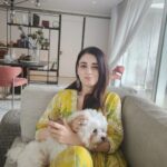 Radhika Madan Instagram – Bombay ki baarish, ghar ki adrak waali chai aur sukoon.♥️🐶
