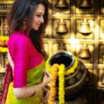 Radhika Narayan Instagram – ಯುಗಾದಿ ಹಬ್ಬದ ಹಾರ್ದಿಕ ಶುಭಾಶಯಗಳು
#happyugadi 

Blouse: @laxmikrishnaofficial 
PC: @creativepicturesmysore