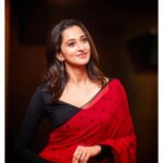Radhika Narayan Instagram - Well... Hmmm.. Just... PC: @vikasphotofactory