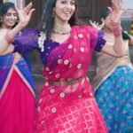 Radhika Narayan Instagram – Sankranthi ThakaThai Full Song OUT NOW !!
.
.
.
.
.
.
.
#sankranthithakathai #sankranthi #sankranthisong #annemaster #Maanas #harshikapoonacha #radhikanarayan #pruthviambar #maanas #keerthibhat #nikhilmaliyakkal #folksongs #festival #festivalsong #folksongs2021 #folksongs2022 #folkmusic #kannada #kannadamusic #TeluguFolkSongs #TeluguMusic #LatestSongs #LatestMusic #kannadamusic #folkmusic #telugu #trending #trendingmusic #trendingsongs #thakathai