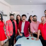 Radhika Narayan Instagram - And thus began the promotional journey of squad #ShivajiSurathkal2 . @shivajisurathkal @ramesh.aravind.official @akashsrivatsa @anupgowdaproducer @meghanagaonkar @iamsangeethasringeri @vinayakjoshelay @kirikpartyraaghu SRV Theater
