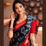 Radhika Narayan Instagram – When the saree and ornaments wore me…
Wardrobe : @sankalpa_angadi
Styling and Concept : @sahanastylediary
@sahanasvishwanath
MUA :
@makeovers_sudhanatesh
Blouse : @srilakshmi_fashion_mangalore
Photography : @vikasphotofactory
Location : @babysdayoutstudio