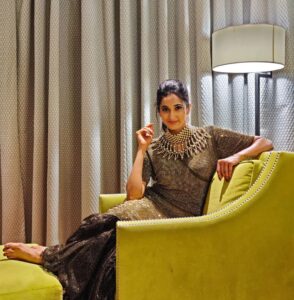 Radhika Narayan Instagram - When I dolled up for the performance at Mysuru Yuva Dasara! What an amazing response from the audience! Thank you all 🙏❤️
Wardrobe : @laxmikrishnaofficial 
PC : @biradar_kallu