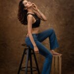 Radhika Narayan Instagram - Pose like no one's watching!!! PC: @atanu.photographyy Make up: @indiravisage