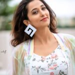 Radhika Narayan Instagram - Well... just a perfect combination of amazing weather, pretty outfit and loads of confidence! Wardrobe: @laxmikrishnaofficial PC: @vikasphotofactory