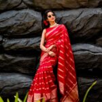 Radhika Narayan Instagram – Counting down for Christmas!!

Saree : @sankalpa_angadi
Styling and Concept : @sahanastylediary 
@sahanasvishwanath
MUA : 
@makeovers_sudhanatesh
Blouse : @srilakshmi_fashion_mangalore
Photography : @vikasphotofactory 
Location : @babysdayoutstudio