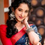 Radhika Narayan Instagram – In-between lines.. 

Saree : @sankalpa_angadi
Styling and Concept : @sahanastylediary 
@sahanasvishwanath
Photography : @vikasphotofactory 
MUA : 
@makeovers_sudhanatesh
Blouse : @srilakshmi_fashion_mangalore
Location : @babysdayoutstudio