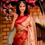 Radhika Narayan Instagram – Subtle, yet Sultry! ❤️

House of @sankalpa_angadi

Styling and Concept : @sahanastylediary 
@sahanasvishwanath

MUA : 
@makeovers_sudhanatesh
Blouse : @srilakshmi_fashion_mangalore

Photography : @vikasphotofactory 
Location : @babysdayoutstudio
#saree