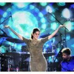 Radhika Narayan Instagram - Throwback to the amazing experience performing on stage for Yuva Dasara 2022!! Performing to this huge electrifying crowd in Mysore, a city I grew up in, will always be special!! ❤️ Much love, RN @bhuvanamentertainment @energiedancecrew_official @laxmikrishnaofficial
