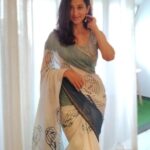 Radhika Narayan Instagram - "Caged and framed" could look like😍.. Saree: @chhapa_gj8 Blouse design: @laxmikrishnaofficial
