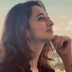 Radhika Narayan Instagram - Chin-up even when you're Mondaying..