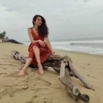 Radhika Narayan Instagram - Love for beaches... ❤️ #pranamemoirs Pondicherry