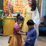 Radhika Pandit Instagram - Hope everyone celebrating had a great festival.. had lot of modakas and kadabu 😃 Alli nodu Ganesha.. illi nodu Ganesha, Ganpati Bappa Morya.. 😃 #radhikapandit #nimmaRP