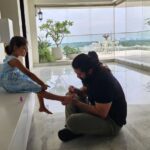 Radhika Pandit Instagram - I have always been a Daddy's girl, always running to him for everything..(be it permission denied by mom 😛, for advice, sometimes simply to talk) he is my guide, my pillar, my hero!! Feels so good to see Ayra n Yatharv share that bond I have with my Pappa, with their Dadda ❤️🧿 Happy Father's day to all the best Dads out there!! #radhikapandit #nimmaRP