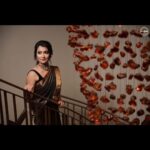 Radhika Pandit Instagram – Throwback Thursday calls for an appreciation post for my team who was behind our look for the evening! 
They have been my core team on many of my films 🧿 #nimmaRP #radhikapandit

Styling : @saniyasardhariya 
Make up: @doiphodeprashant1 
Hair stylist : #Anji @24_makeupstudios 
Assistant : #shankar 
PC: @focusphotographyservice