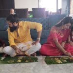 Radhika Pandit Instagram – E Varsha Beviginta bella jaasti irali.. Tumba obattu tinni 😁
Yellarigu UGADI habbada shubhashayagalu!!
To everyone out there celebrating.. a very happy Gudi padwa ( have lots of Puran poli today) after all that’s what festivals are all about.. Happiness, togetherness and FOOD 😃
#radhikapandit #nimmarp