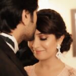 Radhika Pandit Instagram - It's been 5yrs today that I got engaged to this incredible man, in my favorite place with my favorite people being around! I still remember this day, like it was yesterday.. sharing this video just to relive that perfect day again ❤️ P.S: A shout out to all my dear friends who were a part of that special day to share any pic u have of that day, pic of the decor, or an invite, or anything u have memories attached to. Tag me @radhikapandit while uploading. @thenameisyash ❤