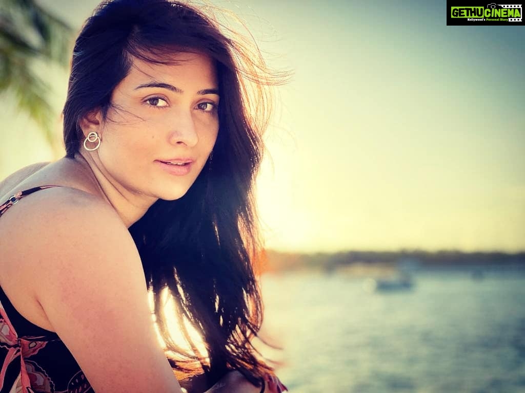 Radhika Pandit Instagram - Feel beautiful inside and it reflects in your eyes 🥰 #radhikapandit #nimmaRP