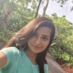 Radhika Pandit Instagram - Gleams of Sunshine 🌞 #radhikapandit #nimmaRP