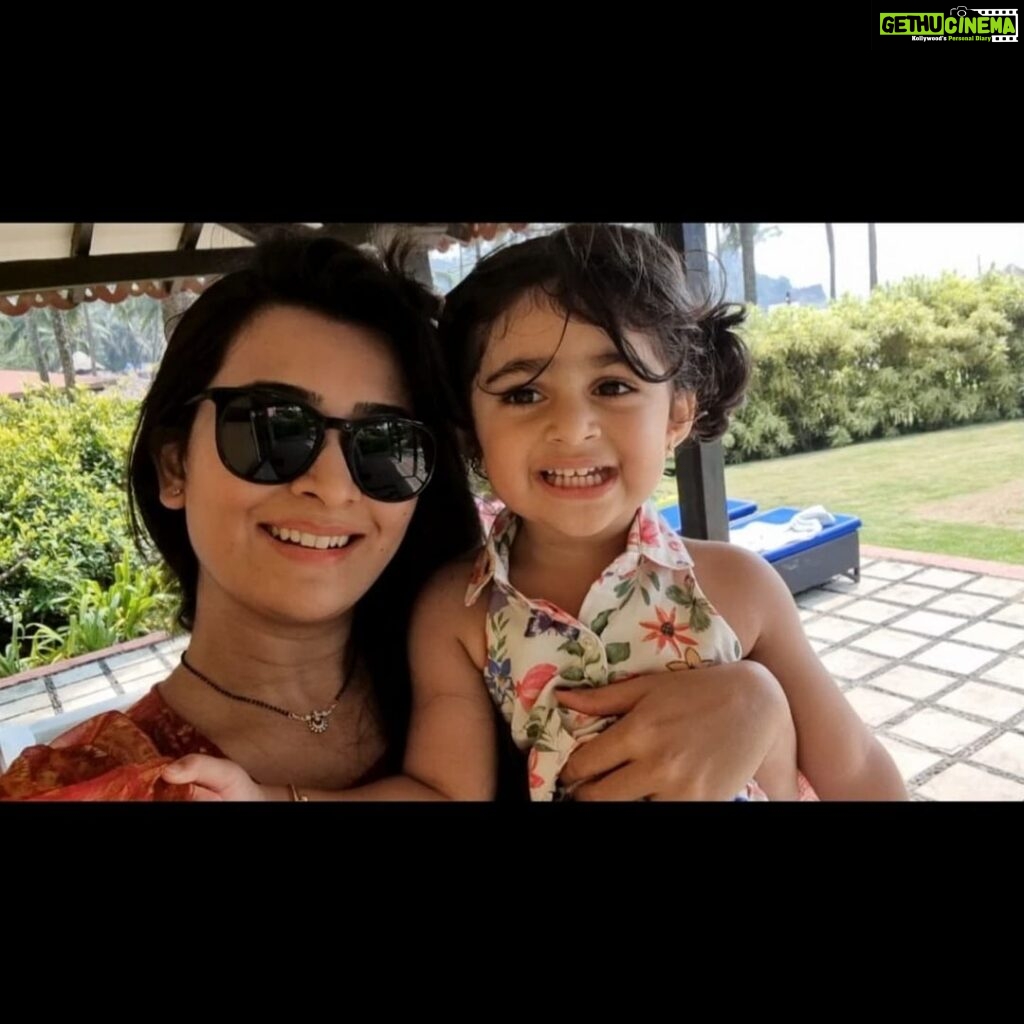Radhika Pandit Instagram - You are the reason why we are all smiling. Will always love you my lil girl.. my lil best friend ❤️ Happy Daughter's day to all! #radhikapandit #nimmaRP