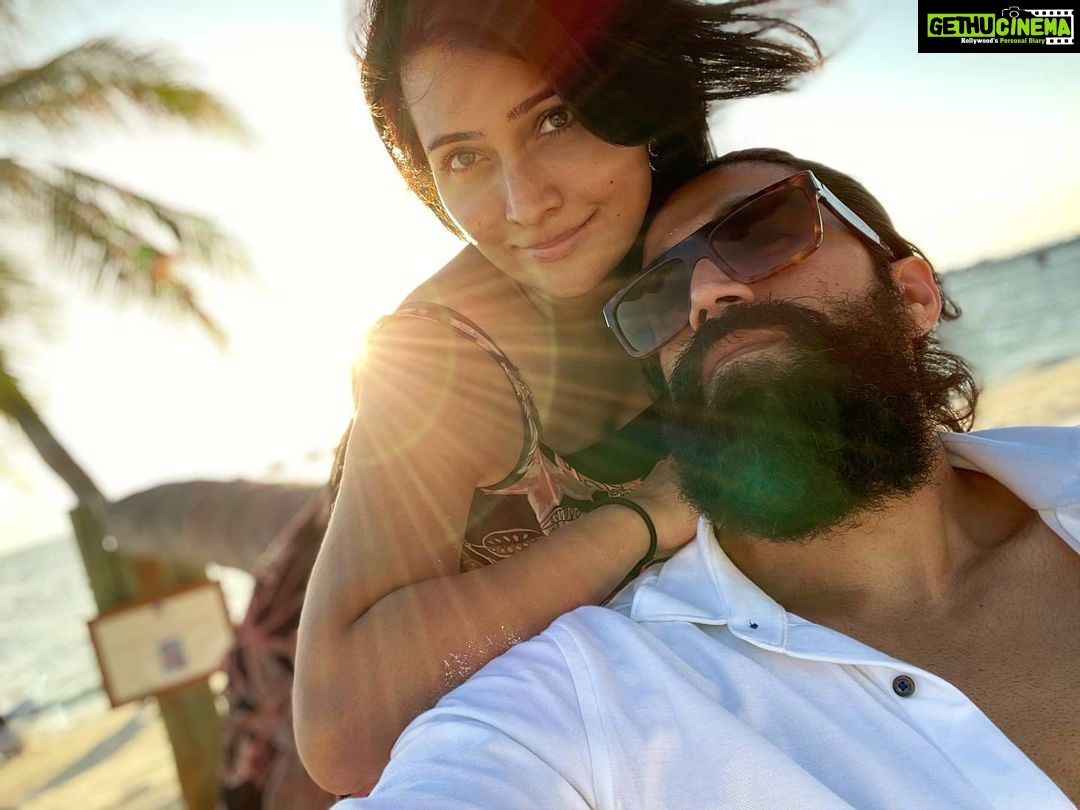 Radhika Pandit Instagram - 🌊 @thenameisyash ❤ @travelwithjourneylabel @conrad_maldives #travelwithjourneylabel #conradmaldives #journeylabel #stayinspired #themuraka #youarespecial Conrad Maldives Rangali Island