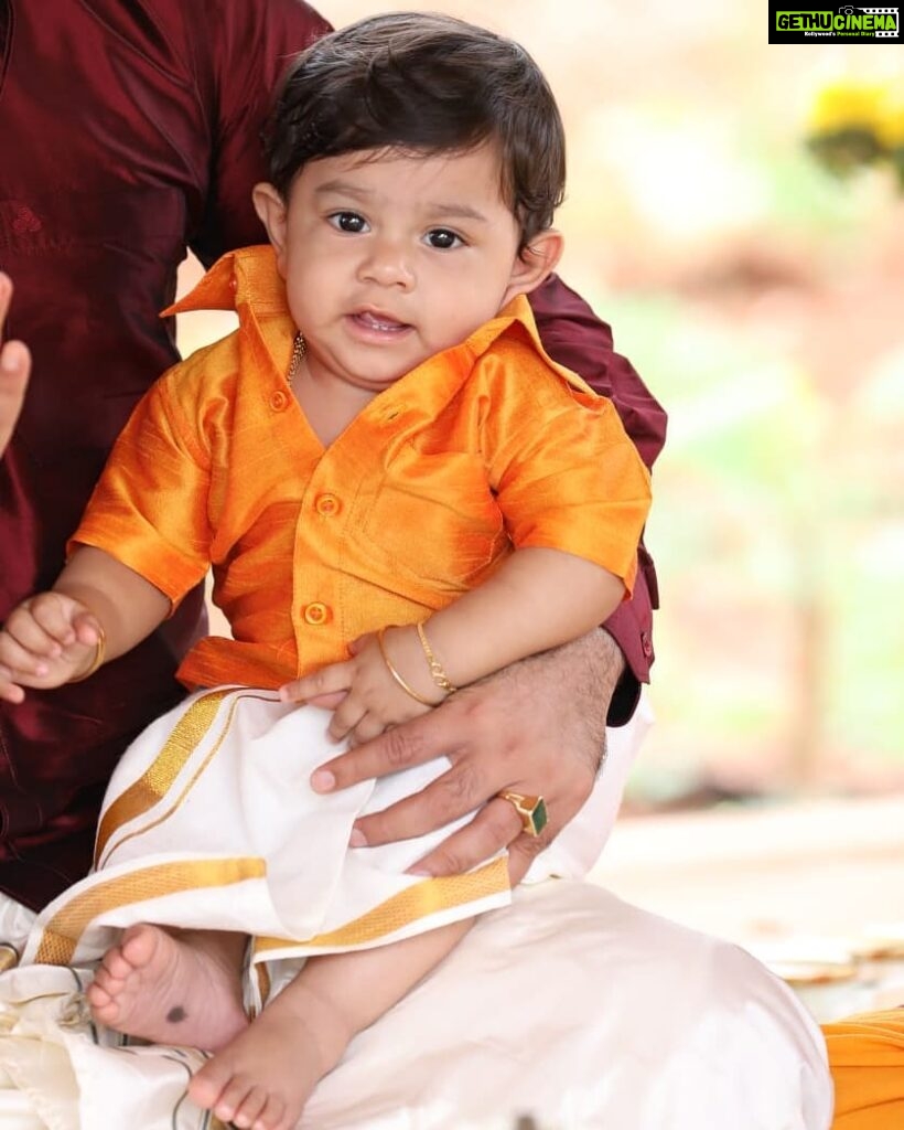 Radhika Pandit Instagram - My baby, my Prince, my YATHARV ❤ He turns 11months today!! #radhikapandit #nimmaRP