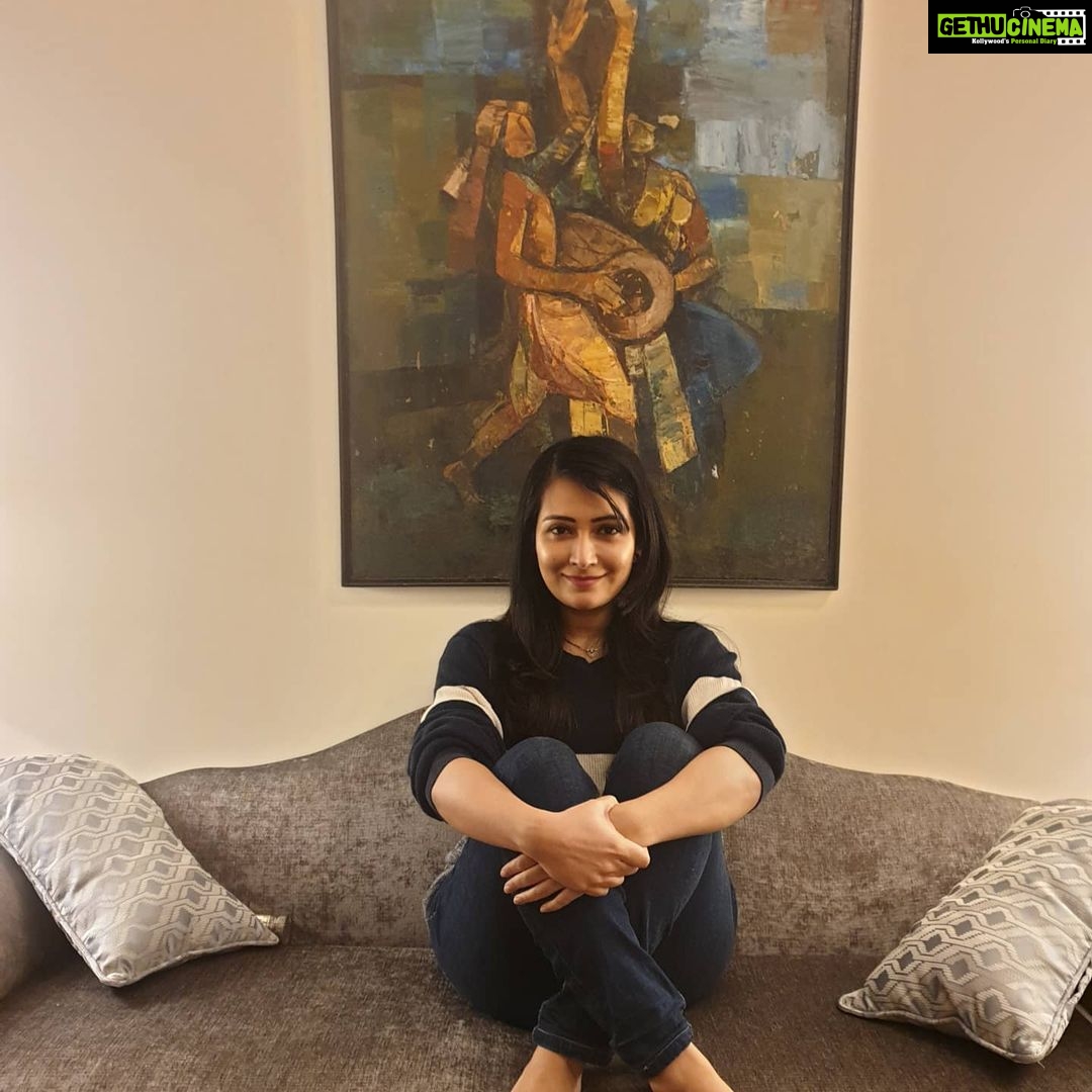 Radhika Pandit Instagram - Weekend's here 🤗 (Not that it makes a difference 😉) #radhikapandit #nimmaRP