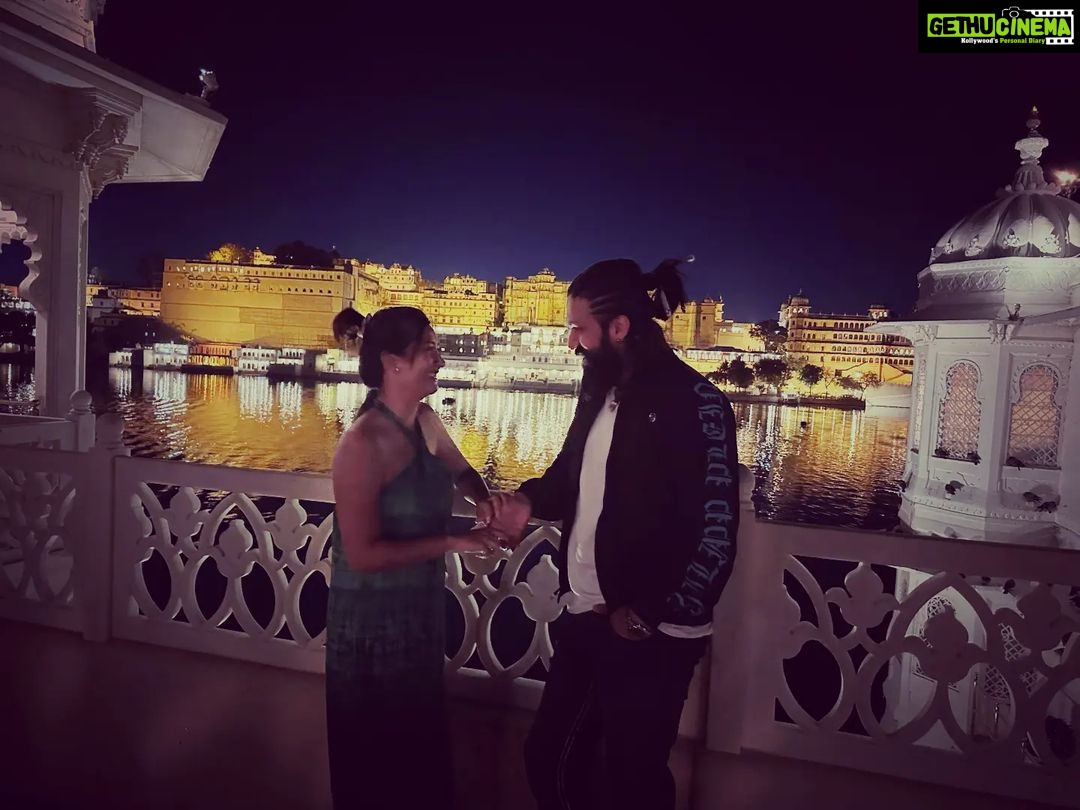 Radhika Pandit Instagram - Love has a loud echo.. ❤ Happy Valentines! #radhikapandit #nimmaRP