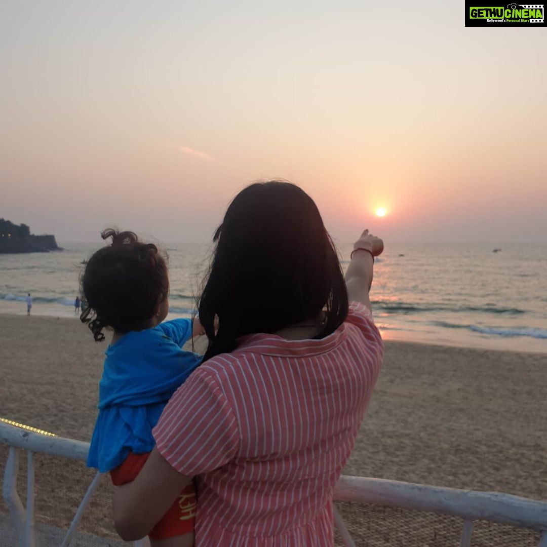 Radhika Pandit Instagram - Sunsets like these... 🥰 #nimmaRP #radhikapandit