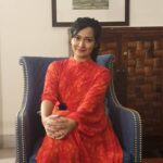 Radhika Pandit Instagram – ‘If u love what u have, u have everything u need’ 😊 
Happy Sunday everyone!! #radhikapandit #nimmaRP