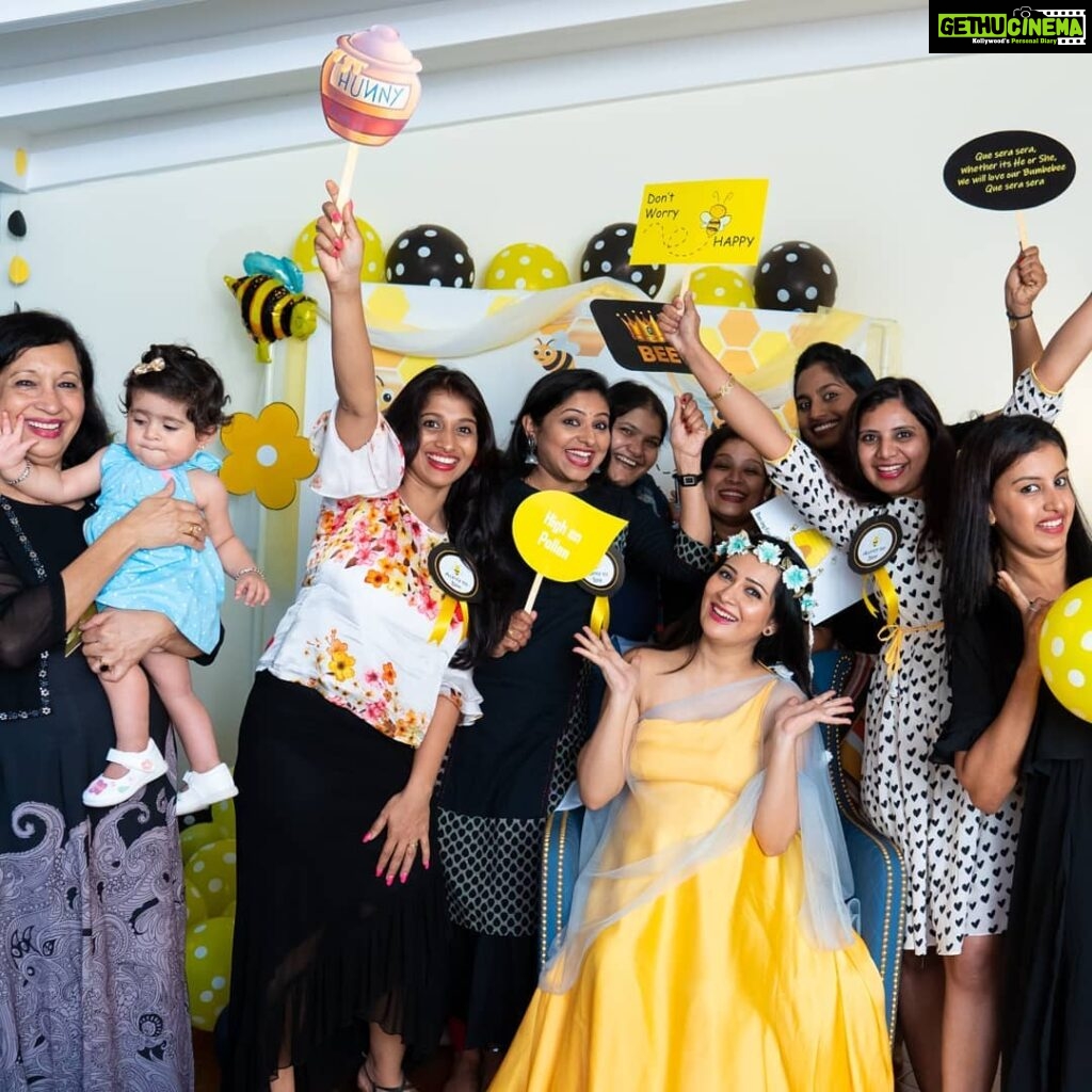 Radhika Pandit Instagram - My girl gang threw a Surprise Baby shower for me!! It was Fabulous.. with a Bee theme 🐝 Thank you to all the Aunties to Bee for this BEE..AUTIFUL shower♥️!! Love u guys 😘 Styling : Saniya Sardhariya Prathiba (Yellow Bell) Make up : Vanitha Photographer: Manish photography