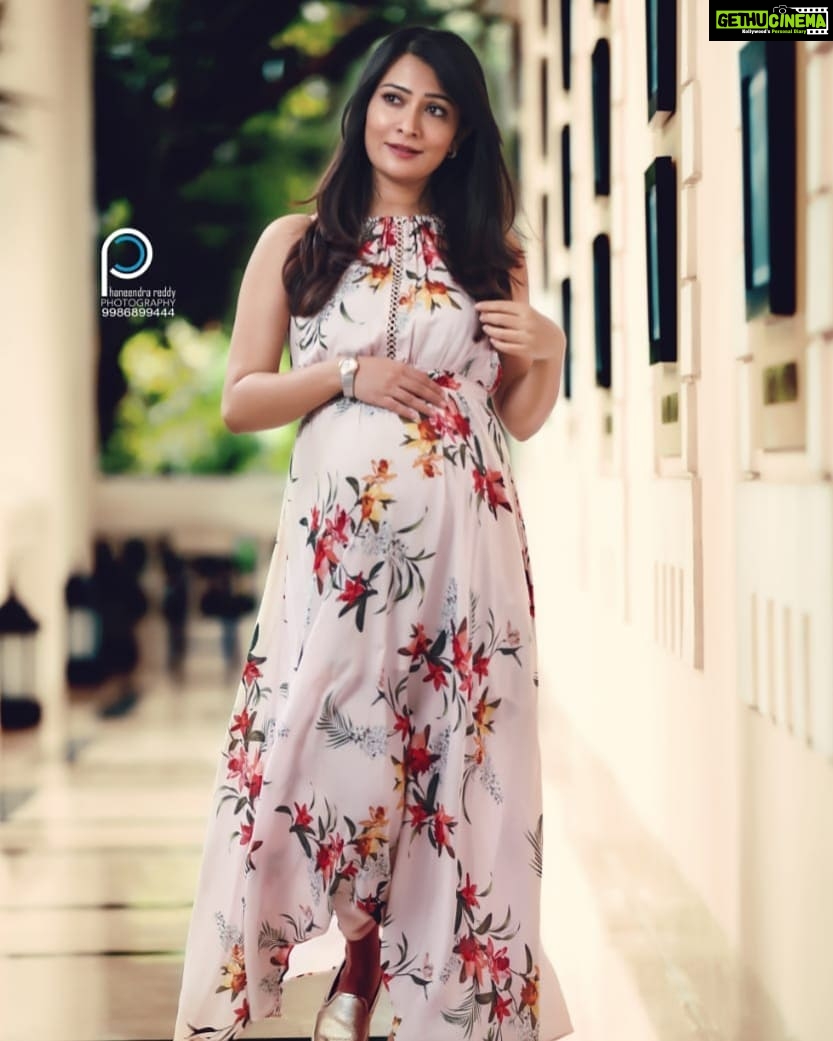 Radhika Pandit Instagram - Wishing u all a fantastic week 😊 #radhikapandit #nimmaRP