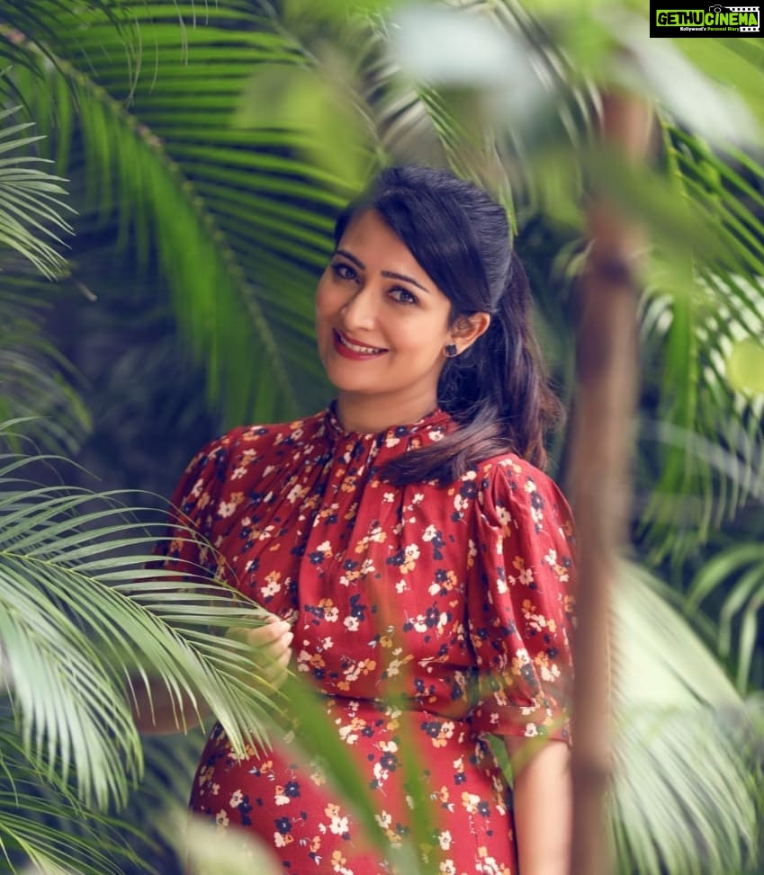 Radhika Pandit Instagram - All smiles.. 😊 #radhikapandit #nimmaRP PC : Phanni