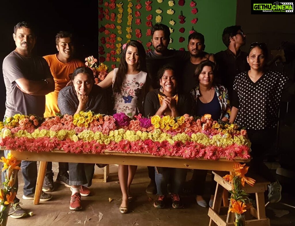 Radhika Pandit Instagram - My lovely team of Adi Lakshmi Purana!! Was a pleasure working with them! Hope u guys liked the film 😊