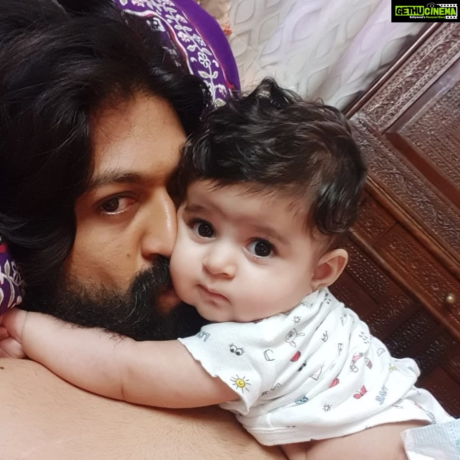 Radhika Pandit Instagram - I know these tiny hands are wrapped around her first and forever Superhero, the one who will never ever let her down ♥️ Happy Father's Day to all the amazing Superheroes out there!! 😊 #radhikapandit #nimmaRP
