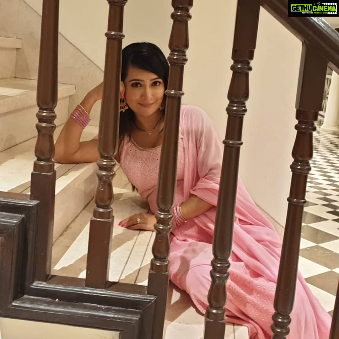Radhika Pandit Instagram - Lovely weather, isn't it!!😊 #radhikapandit #nimmaRP